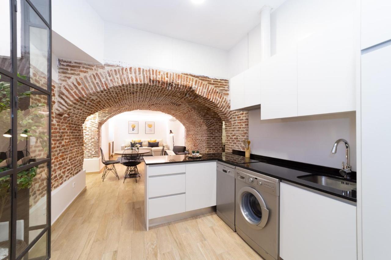 La Alcazaba Apartment Madrid Exterior photo